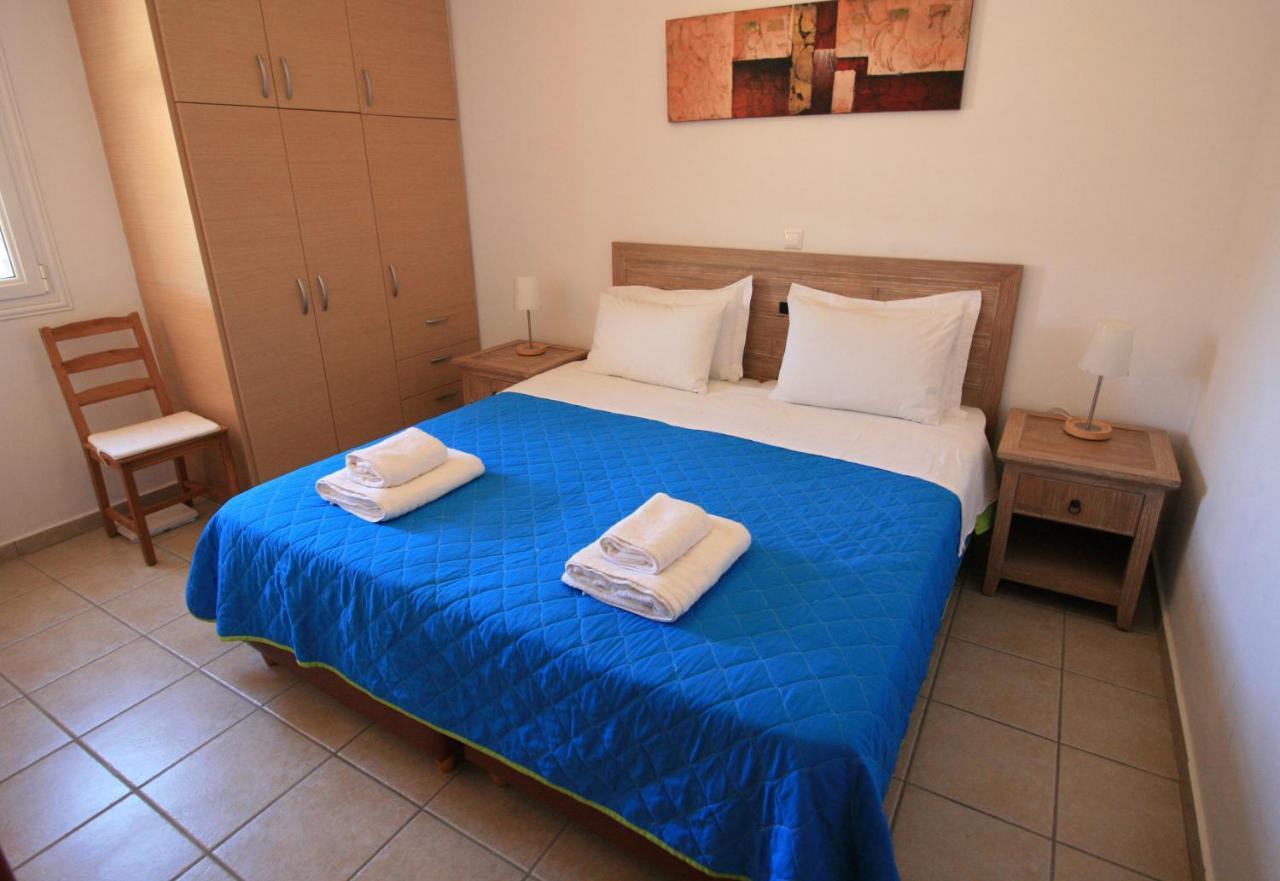 Lagoon View Apartments - Adults Only لاسي المظهر الخارجي الصورة