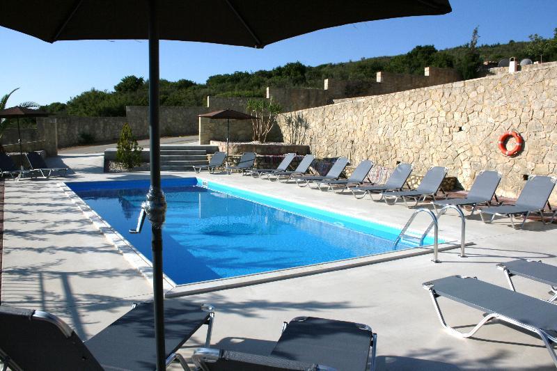 Lagoon View Apartments - Adults Only لاسي المظهر الخارجي الصورة