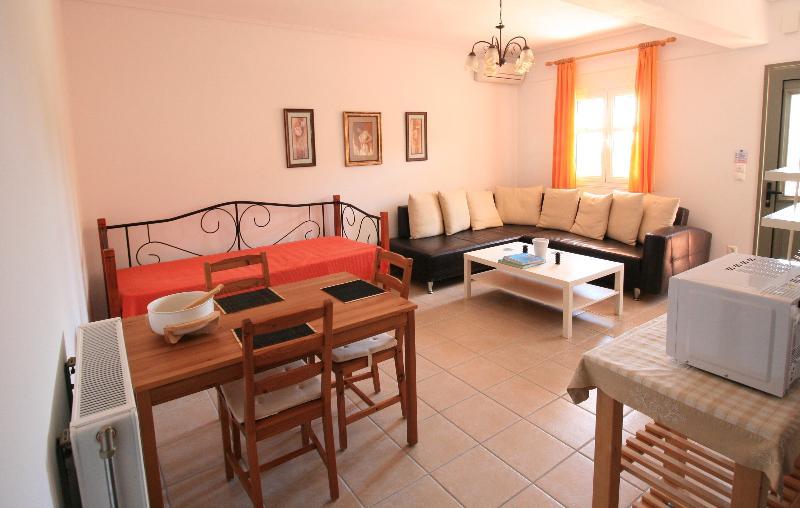 Lagoon View Apartments - Adults Only لاسي المظهر الخارجي الصورة